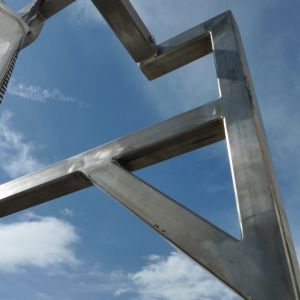 Arbeitskräftesparende Big Bag Entleerung für leicht fließende Schüttgüter.