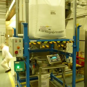 Big Bag Verwiegung während der industriellen Anwendung in der Produktion.