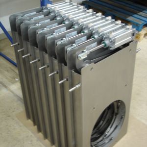 Pneumatischer Big Bag Auslaufverschluss für präzises Dosieren und sicheres Verschließen von Schüttgut.