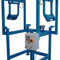 Vibrations- und Klopf-Paddel für Big Bags: Effiziente Entleerung auch bei schwerfließenden Materialien.<br />