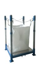Big Bag Befüllgestell mit Bodenplatte und Staplerschuhen – ideal für eine sichere Befüllung und einfachen Transport.