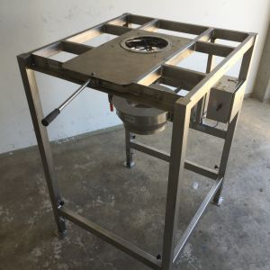 Big Bag Auflage-Tisch für Schüttgüter und sicheren Lastenhalt.